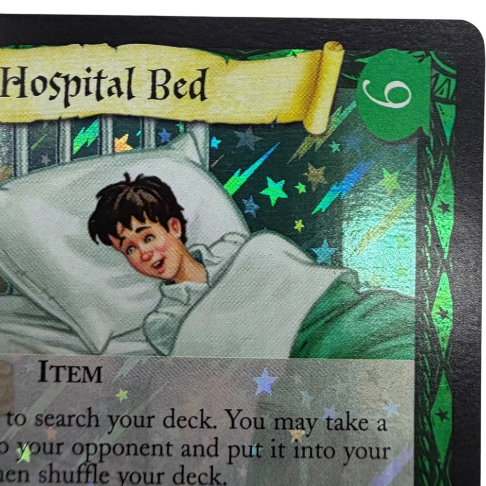 Harry Potter TCG Hospital Bed 12/80 Holo Quidditch Cup 2001 WotC Card Vintage